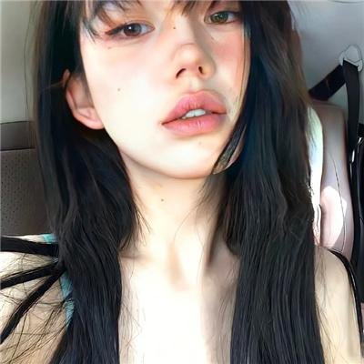 住在我身体里的那个她